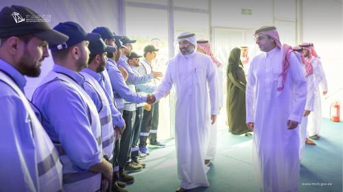 وزير الاتصالات يقف ميدانيًا على جاهزية شركات الاتصالات وخدمات التقنية والذكاء الاصطناعي لتقديم تجربة حج استثنائية لضيوف الرحمن